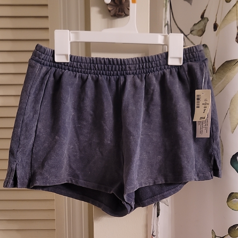 AERO Cheeky Shorts